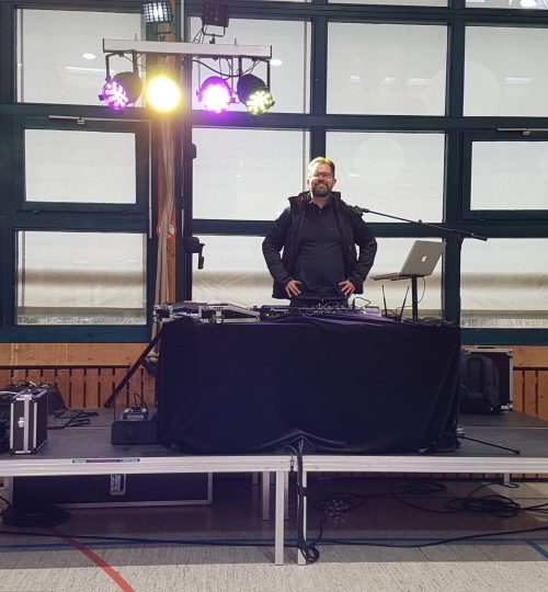 DJ Adamski beim SV Hausen a.d.a.