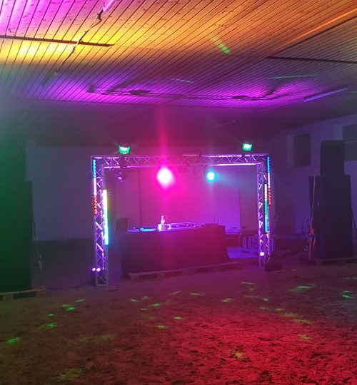 Pferdehof, Partynacht